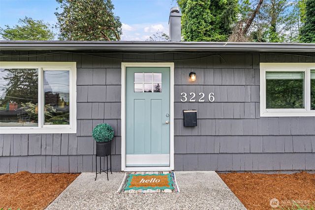 3226 Halverson Avenue, Bremerton, WA 98310
