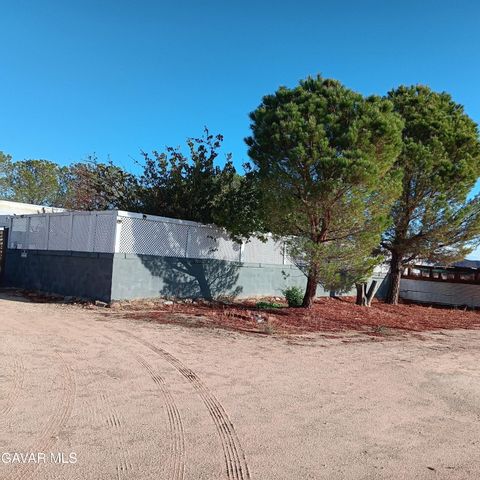 10364 15th St East, Mojave, CA 93501