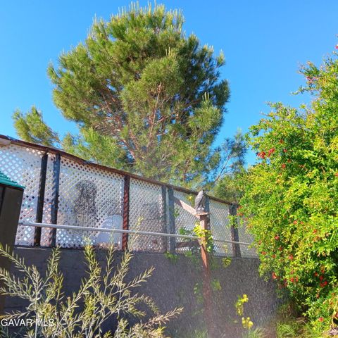 10364 15th St East, Mojave, CA 93501