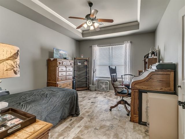 19137 Green Springs Drive, Edmond, OK 73012