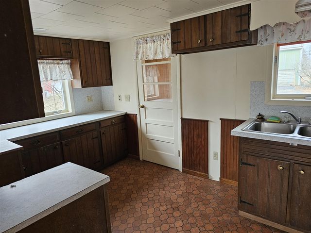 66598 Territorial Road, Lawrence, MI 49064