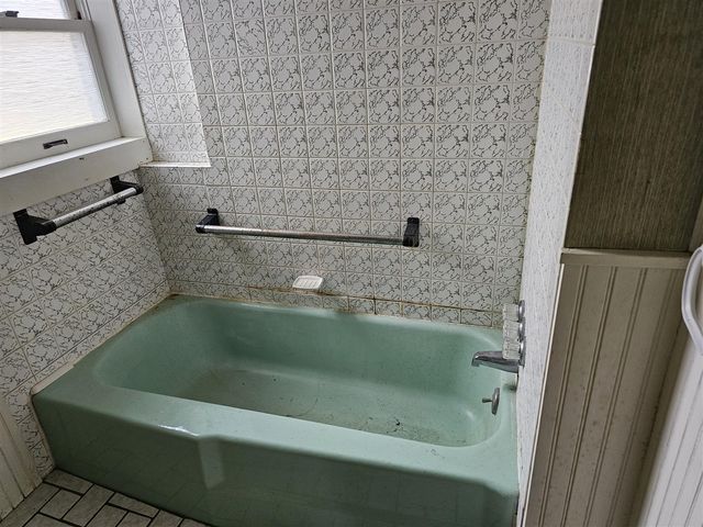 66598 Territorial Road, Lawrence, MI 49064