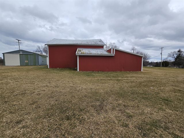 66598 Territorial Road, Lawrence, MI 49064