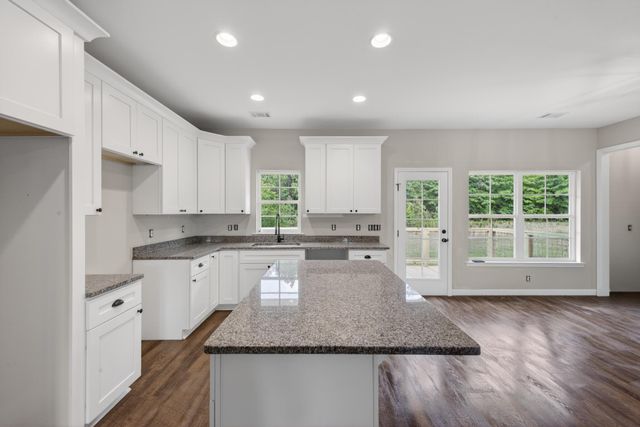 911 Fairway Drive, New Ellenton, SC 29809