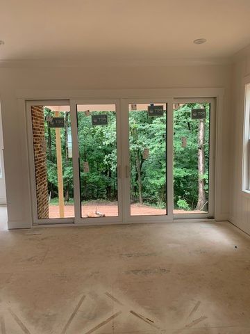 5855 Fisher Grove Rd, Greenbrier, TN 37073