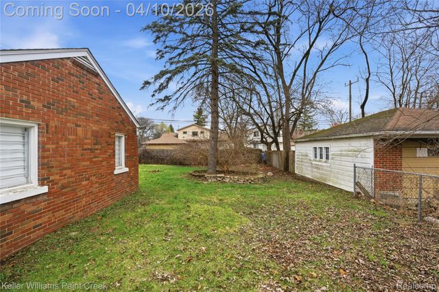 18718 Garfield Street, Redford Charter Township, MI 48240