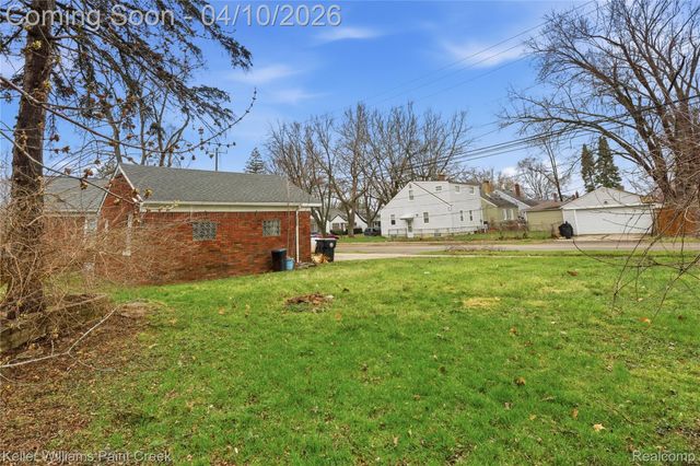 18718 Garfield Street, Redford Charter Township, MI 48240