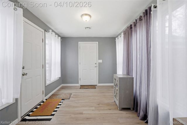 18718 Garfield Street, Redford Charter Township, MI 48240