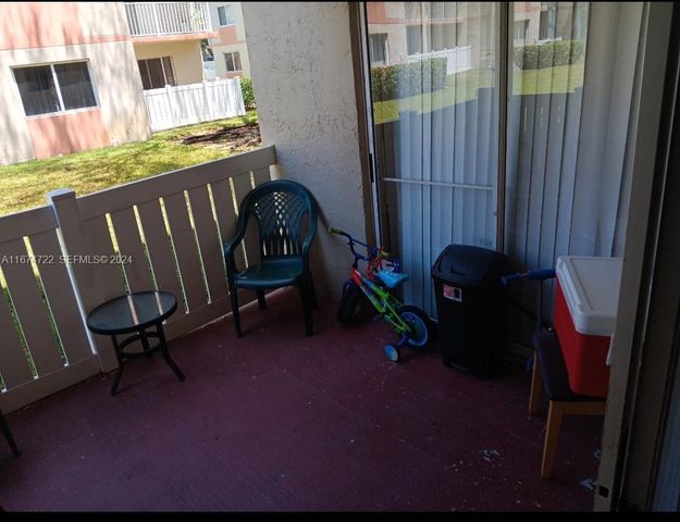 18870 NW 57th Avenue 108, Hialeah, FL 33015