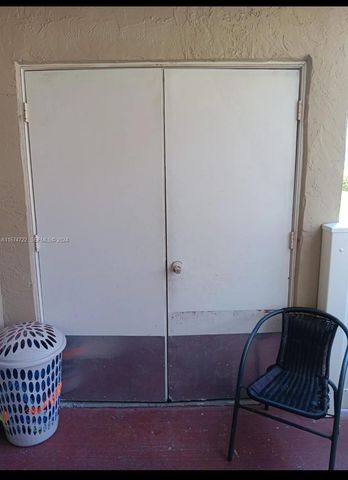 18870 NW 57th Avenue 108, Hialeah, FL 33015