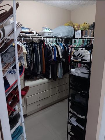18870 NW 57th Avenue 108, Hialeah, FL 33015