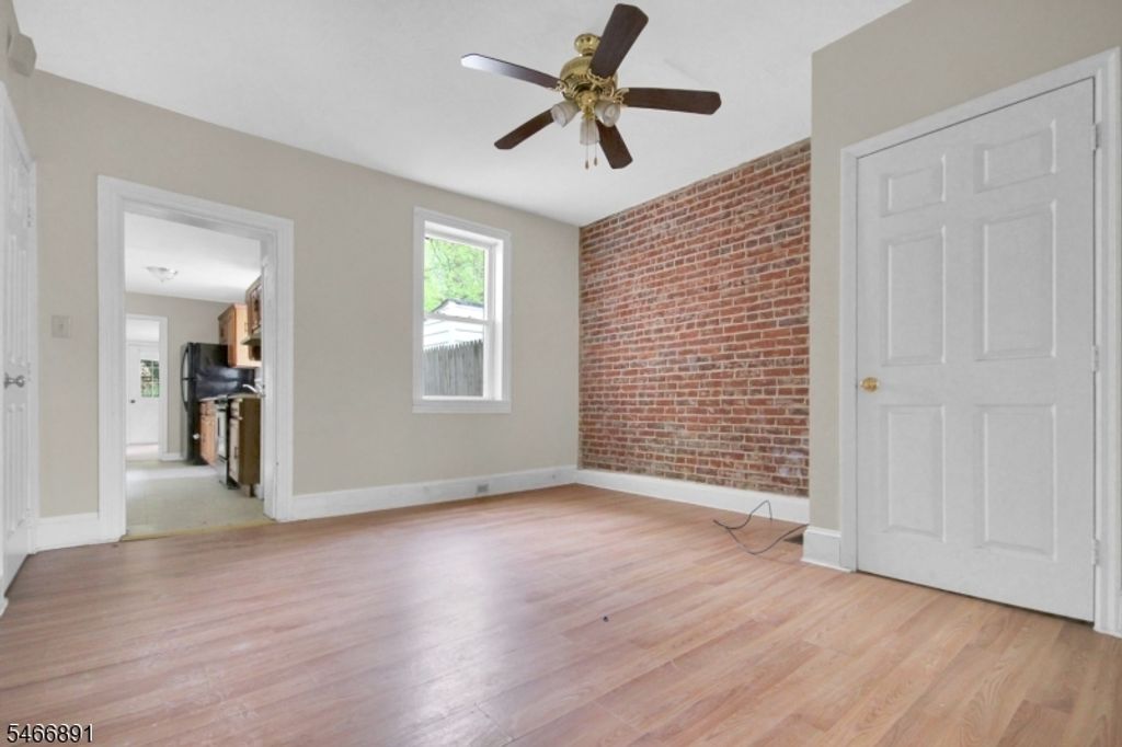 77 Brainard St, Phillipsburg Town, NJ 08865 — photo 4