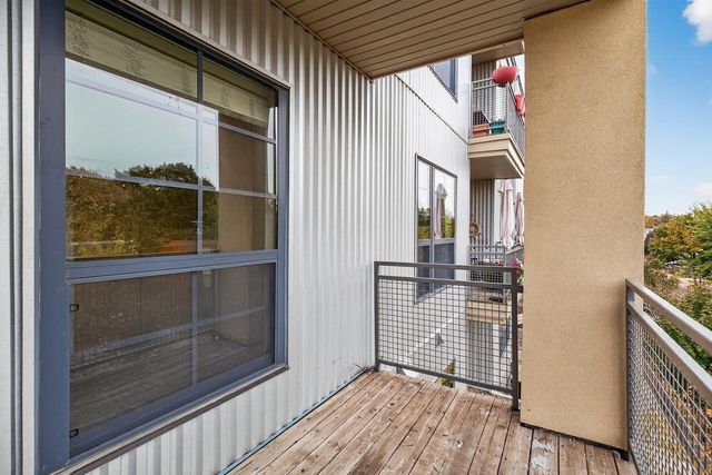 820 Emerald Street 307, Saint Paul, MN 55114