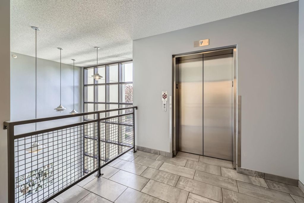 820 Emerald Street 307, Saint Paul, MN 55114 — photo 3