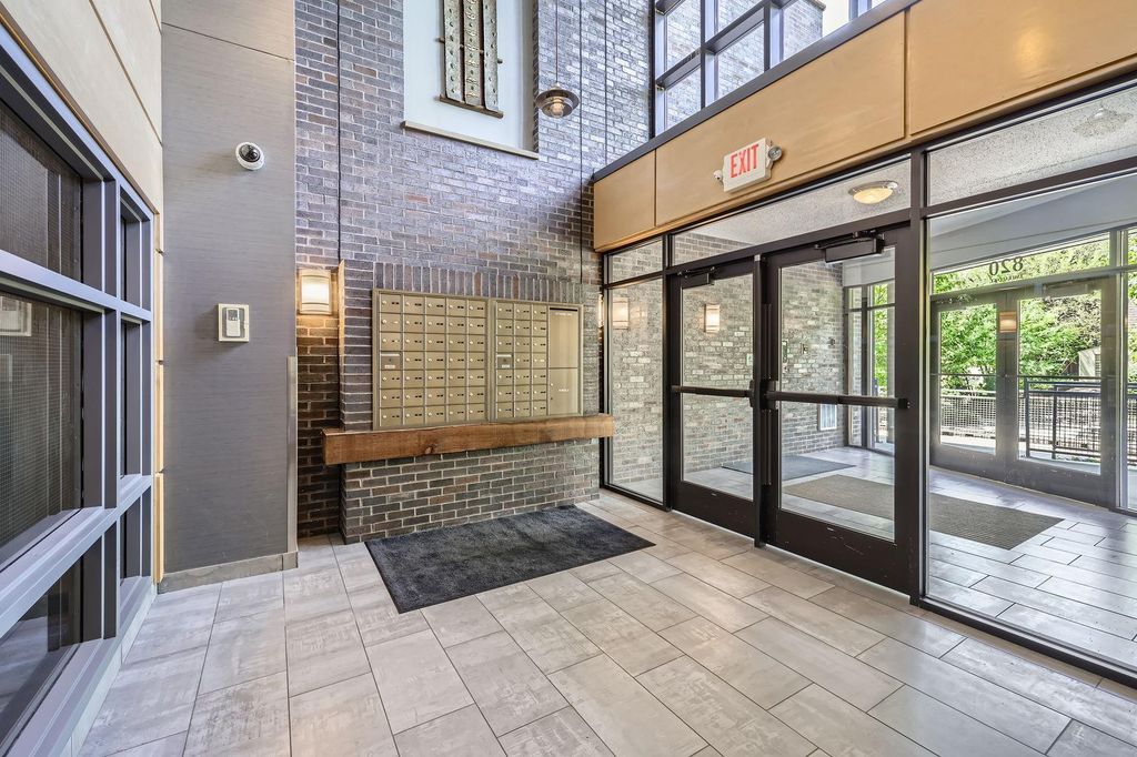 820 Emerald Street 307, Saint Paul, MN 55114 — photo 5