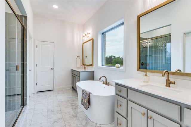 912 Triple Crown Court, Willow Park, TX 76087