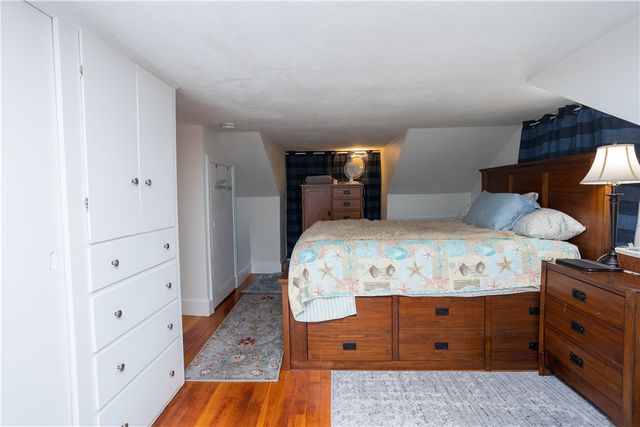 836 Main Road, Tiverton, RI 02878
