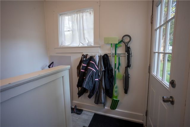836 Main Road, Tiverton, RI 02878