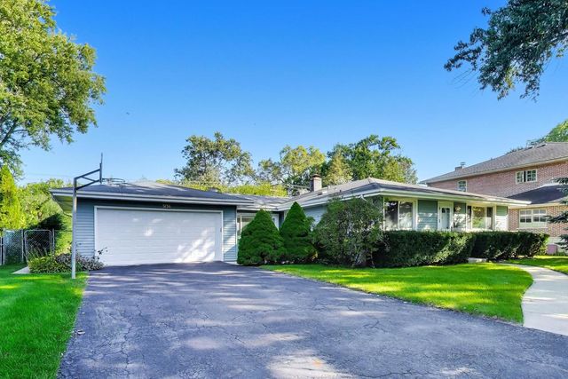 3136 Bellwood Lane, Glenview, IL 60026