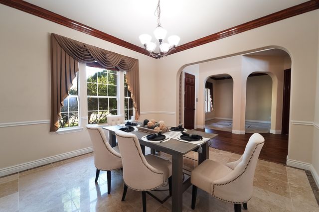 924 Brentwood Drive, Murphy, TX 75094