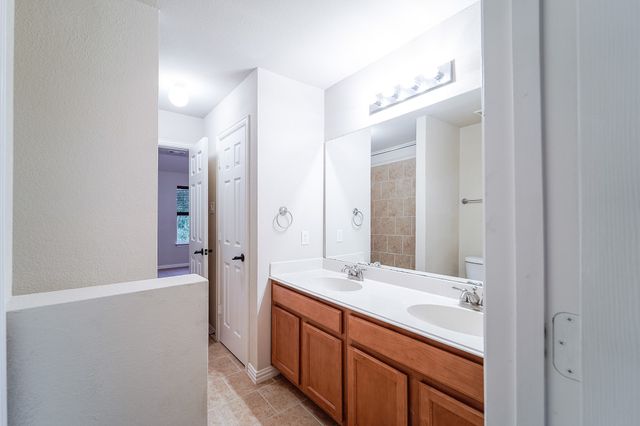 924 Brentwood Drive, Murphy, TX 75094