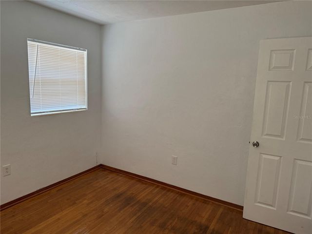 1247 LAKEVIEW DRIVE, Clermont, FL 34711