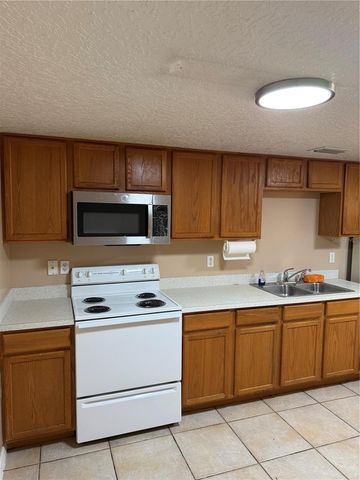 1247 LAKEVIEW DRIVE, Clermont, FL 34711