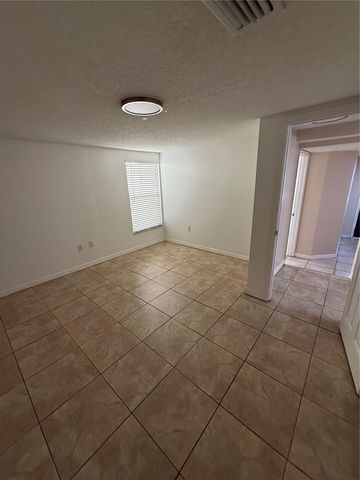 1247 LAKEVIEW DRIVE, Clermont, FL 34711