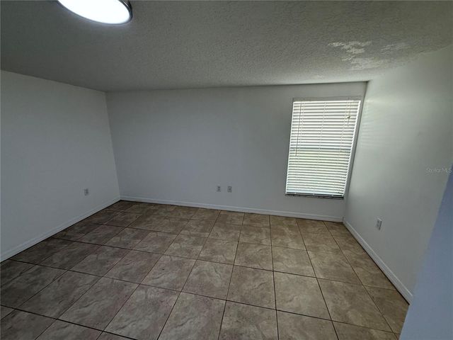 1247 LAKEVIEW DRIVE, Clermont, FL 34711