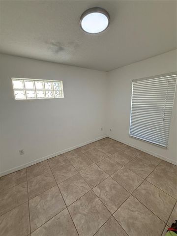 1247 LAKEVIEW DRIVE, Clermont, FL 34711