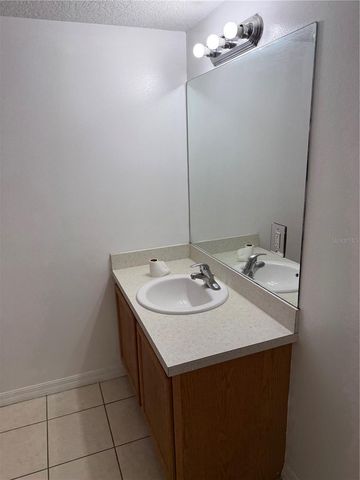 1247 LAKEVIEW DRIVE, Clermont, FL 34711