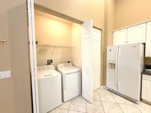 6510 Oxford Circle 101, Vero Beach, FL 32966