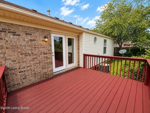 11707 Autumn Forest Ct, Louisville, KY 40229