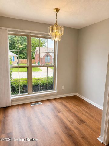 11707 Autumn Forest Ct, Louisville, KY 40229