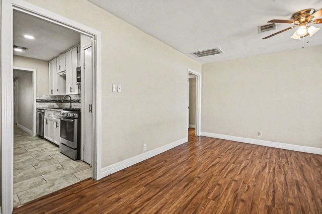 1606 Afton Street, Houston, TX 77055