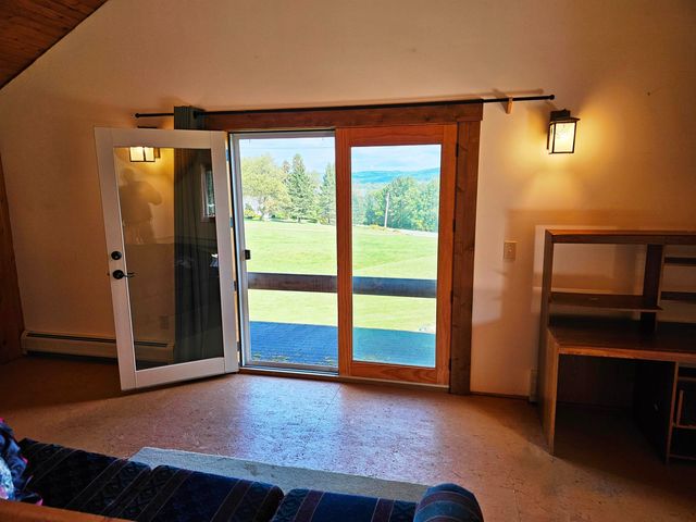 2610 VT Route 105, Derby, VT 05829