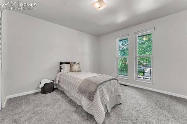 2832 Ridgeglen Way, Colorado Springs, CO 80918