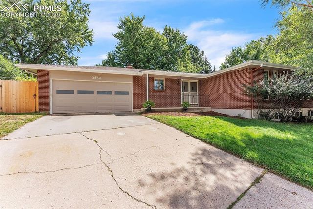 2832 Ridgeglen Way, Colorado Springs, CO 80918