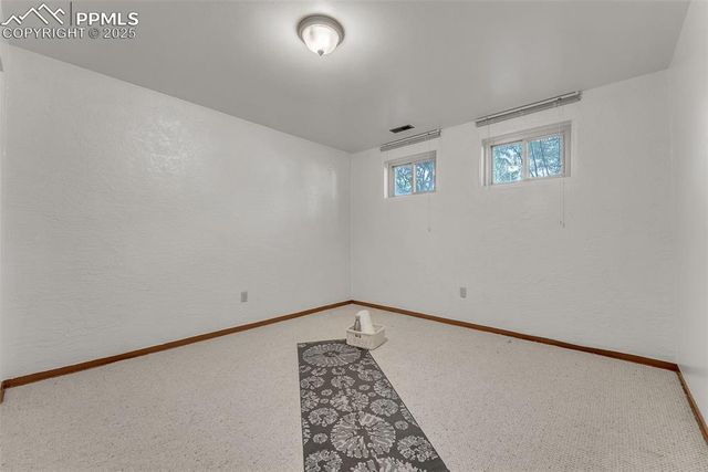 2832 Ridgeglen Way, Colorado Springs, CO 80918