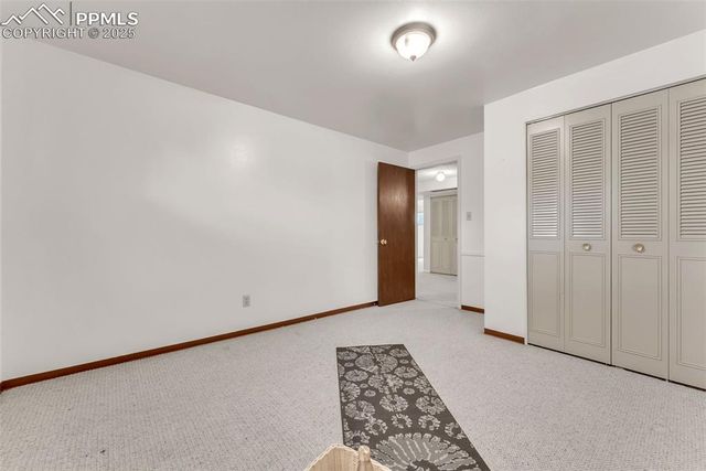 2832 Ridgeglen Way, Colorado Springs, CO 80918