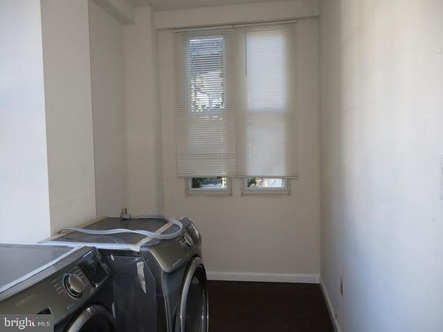 136 E UPSAL ST, Philadelphia, PA 19119