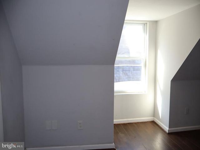 136 E UPSAL ST, Philadelphia, PA 19119