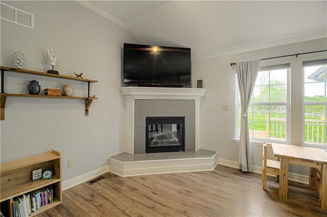 16023 Jesse James Farm Road, Kearney, MO 64060