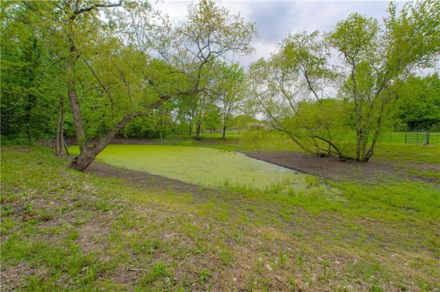 16023 Jesse James Farm Road, Kearney, MO 64060