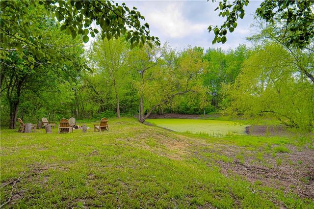 16023 Jesse James Farm Road, Kearney, MO 64060