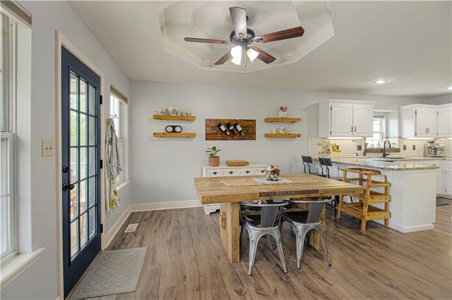 16023 Jesse James Farm Road, Kearney, MO 64060