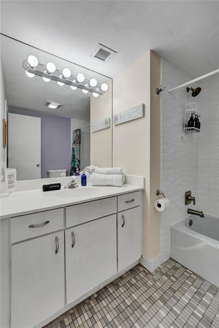 341 N Birch Road 316, Fort Lauderdale, FL 33304