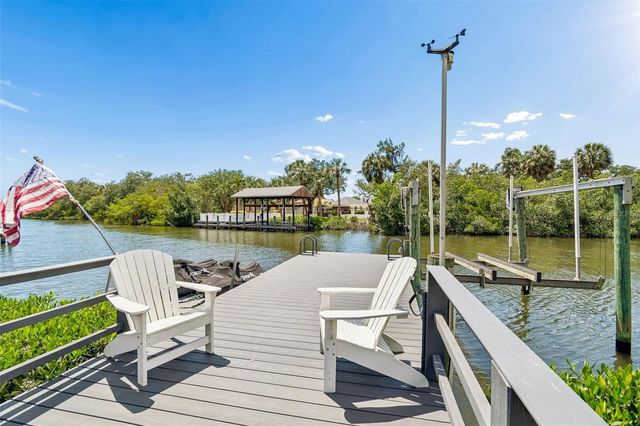814 S BAYSIDE DRIVE, Tampa, FL 33609