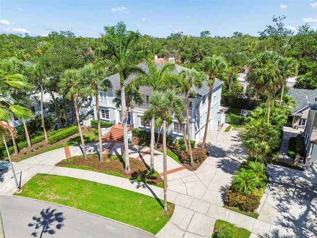 814 S BAYSIDE DRIVE, Tampa, FL 33609