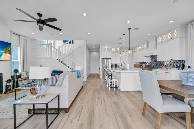 3811 Conch, Galveston, TX 77554